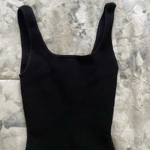 Aritzia Babaton shirt in XXS